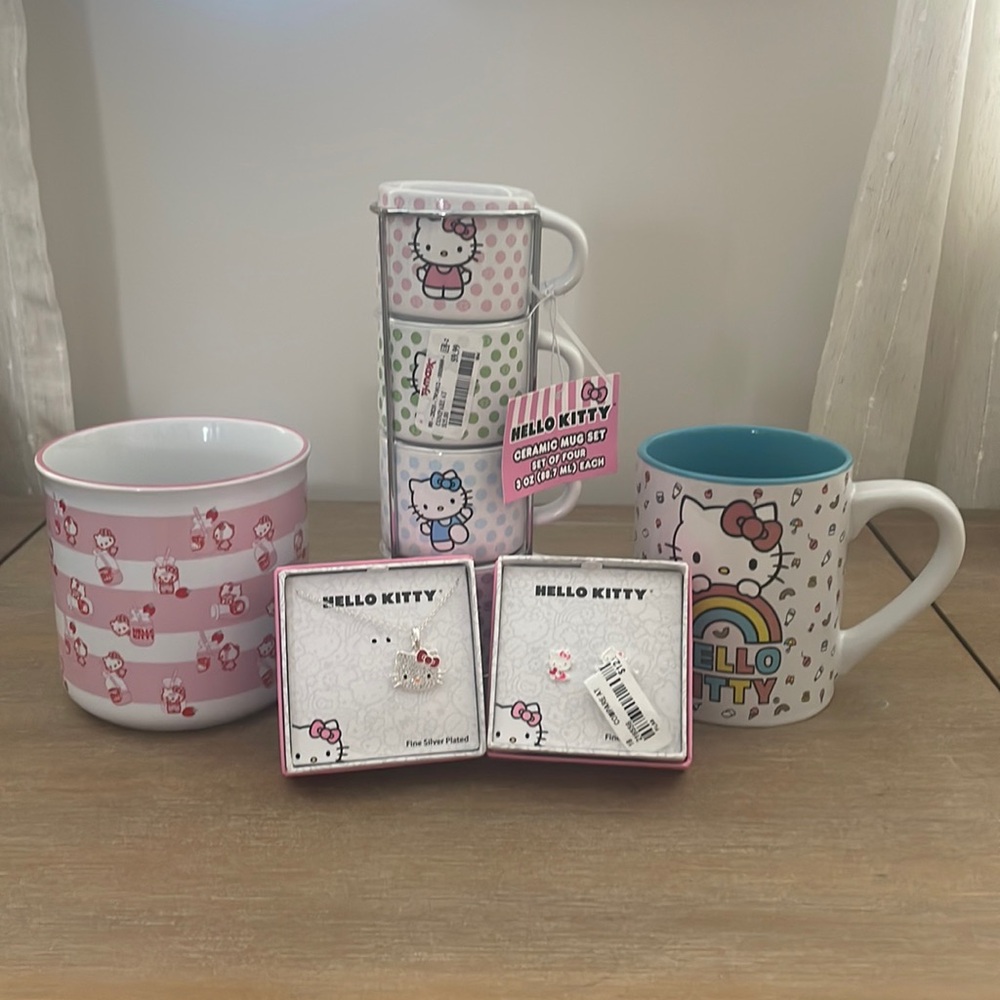 Hello Kitty Bundle